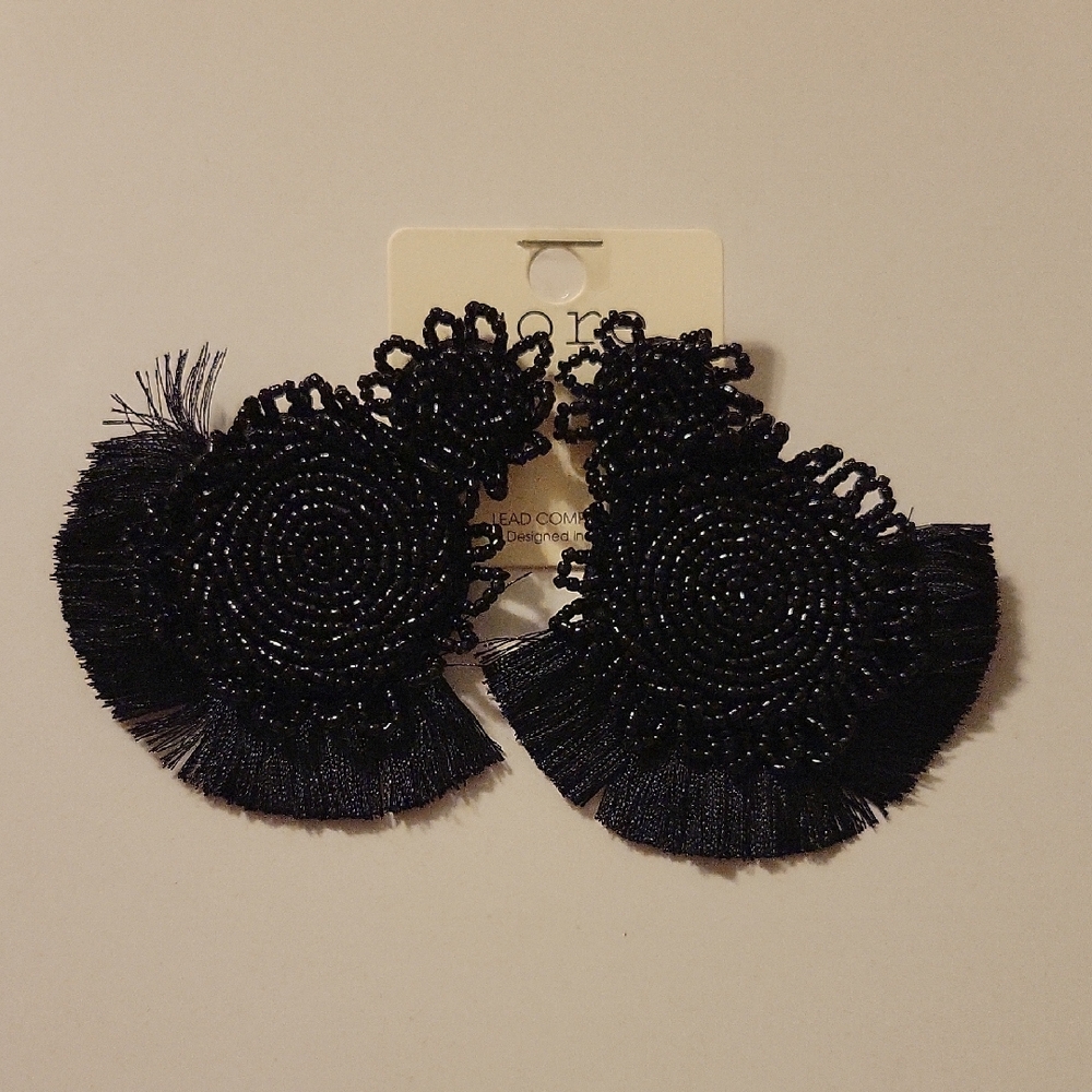 NEW BEADED FAN FRINGE PIERCED EARRINGS BOHO CORE NWT